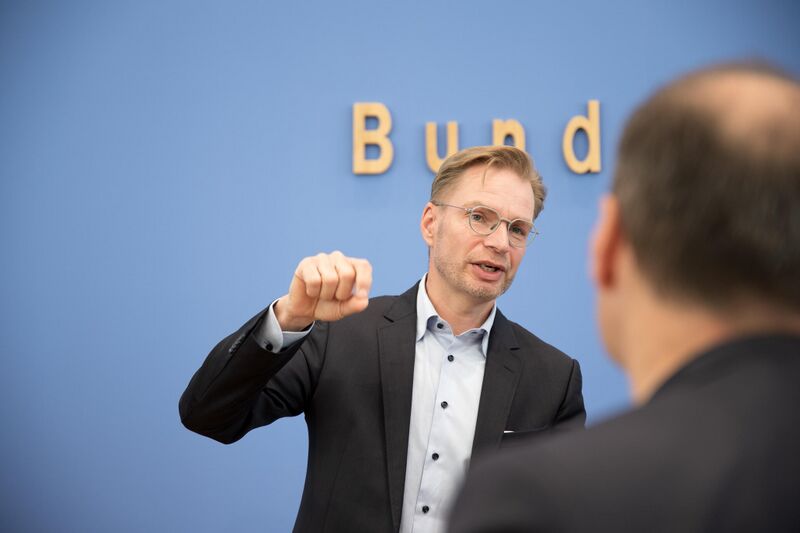 Datei:Die-brgerdebatte-zu-gerechten-steuern-und-finanzen 54545820647 o.jpg