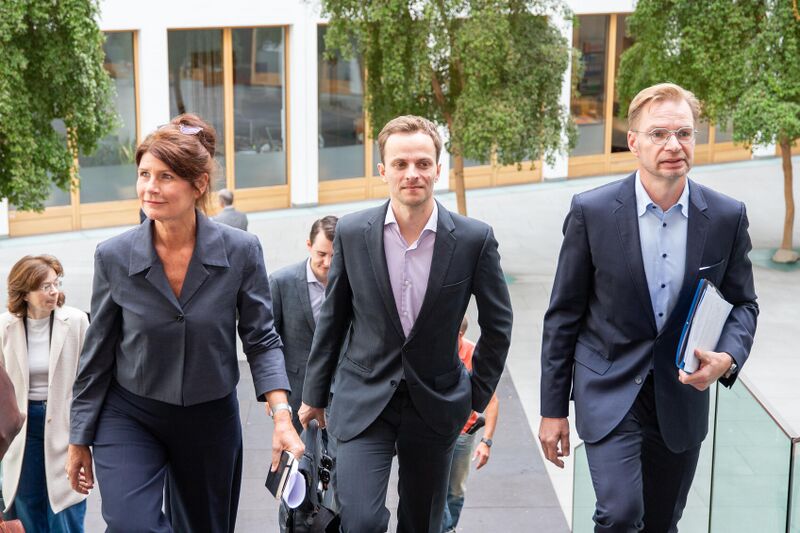 Datei:Die-brgerdebatte-zu-gerechten-steuern-und-finanzen 54545820867 o.jpg