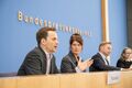 Vorschaubild der Version vom 15:21, 12. Jul. 2025